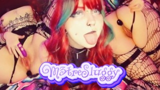 M3treSluggy,Goth/Egirl Francaise cheveux rouge,Petite Chienne se Gode fort