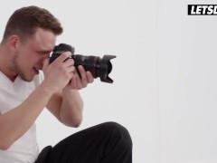 Models take over - Screenshot 1 of 16 - Czech