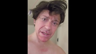 Ballsy PornHunk Maolo со спущенными штанами, так сказать!