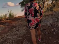 أنا عذراء أتجول في الريف ويدخل قضيب كبير في مهبلي في ماكوزا مم 2/16