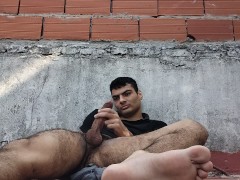 Masturbación sensual al aire libre