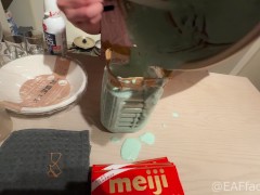 チンコの型を取ってチンコチョコを作り自分のコピーチンコと3Pしてみた！ - Screenshot 3 of 16 - 可愛い