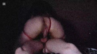 Brinca como coneja y tiene multiples orgasmos