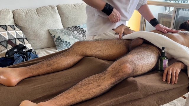 Curious hung guy seduces masseur during massage.