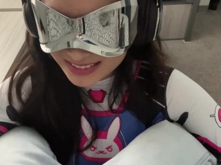 Возбужденная Nympho шлюха D.Va сосет и скачет на твоем члене на День святого Валентина (+ пока ее соседи по комнате в отъезде