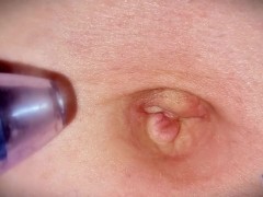 I PLAY WITH MY DEEP BELLY BUTTON