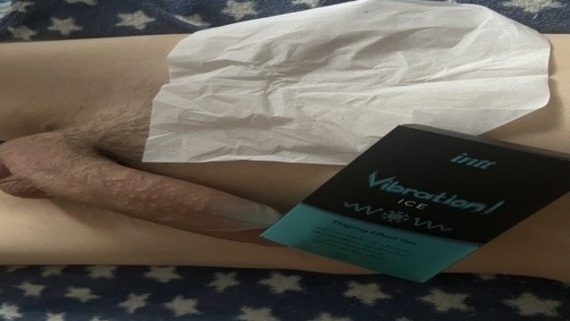 A liquid vibrator made me moan and squirt - Cosplay