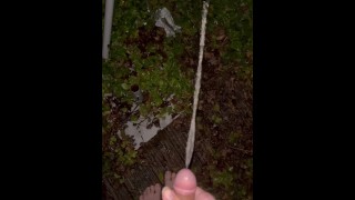 Teen Pissing Outside in Winter - you can see the heat dispersing