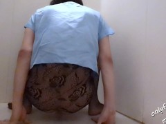 生ちんぽ欲しくてうずくアナルをおもちゃに跨って満たすドスケベ淫乱女装男子 - Screenshot 1 of 16 - 女装
