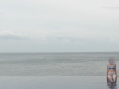 Infinity pool - Screenshot 15 of 16 - Small Tits