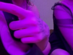 Тебе дали вылизать ножки в курилке ночного клуба - Screenshot 4 of 16 - Feet Fetish