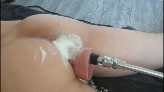 Quick butt drilling by the ladies in chat before bed