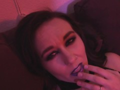 Vampire Dreams - Screenshot 16 of 16 - Solo Girl