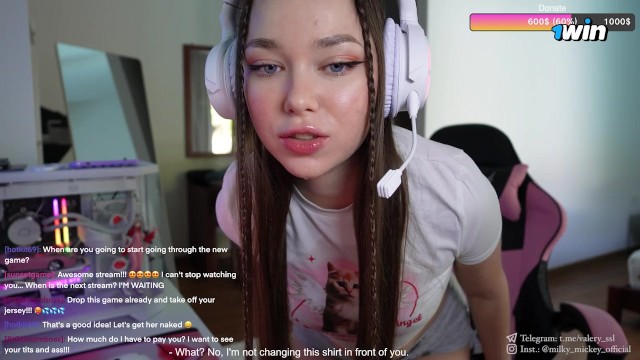 Naked Streaming on Twitch Ended up Fucking my Stepbrother.
