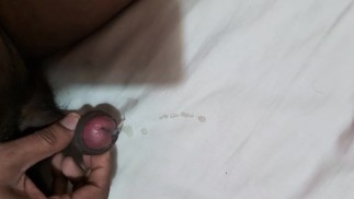 Sri Lankan Sexy boy jerkoff on the bed cumshot