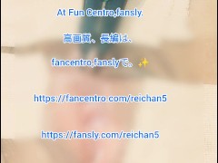 Clips, electric massager, suction, rotor, electric current... I played around with a lot of stuff.