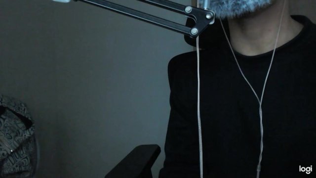 A low-pitched voice that naturally makes your vagina tingle, and a voice that lets you enjoy masturb