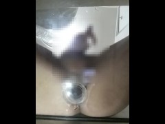 レディボーイがアナルを拡張しながらガラスに精液をぶちまける耐久オナニー - Screenshot 9 of 16 - Dirty