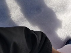 寒くて我慢できなくて外でおしっこ💦 - Screenshot 5 of 16 - おしっこ