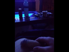 Lounge - Screenshot 5 of 16 - Masturbate