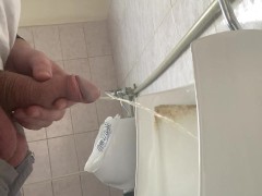 I pee in a public toilet - Screenshot 13 of 16 - Piss