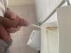 I pee in a public toilet - Screenshot 5 of 16 - Solo Male