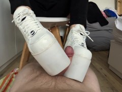 Shoejob in White Buffalo Towers