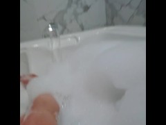 Bath time - Screenshot 15 of 16 - Pawg