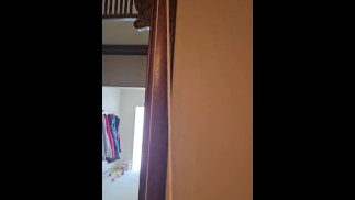 Tenir 20 lbs avec mes couilles, ordonné par mon Maître.