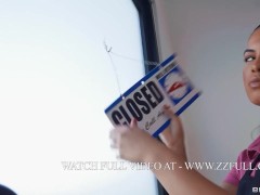 Triple Dare Public Perving Kendra Sunderland / Brazzers