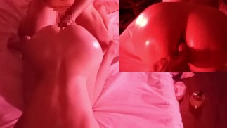 【個人撮影】人妻のけつあなに指を入れる！