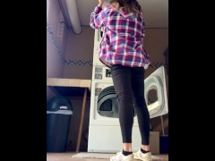 Housewife does laundry, handles HUGE LOAD 7/16
