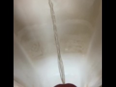 Full bladder relief - Screenshot 11 of 16 - Cock