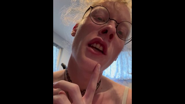 ‘Penny’ the CamGirl: The First Episode