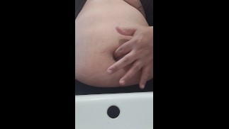Clean belly and belly button