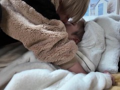 るいとさんをパーカー着させてハメた - Screenshot 2 of 16 - Gay Squirt