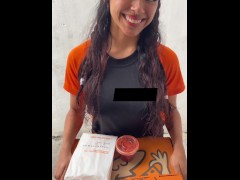 Un día como Repartidora de Pizza - Screenshot 1 of 16 - Anal Creampie