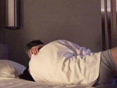 大学の男性とラインしていたお仕置きに、バックで容赦なく突きまくり - Screenshot 7 of 16 - 美脚