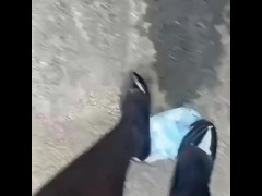 CRUSH BOTTLE - Screenshot 7 of 16 - Heels