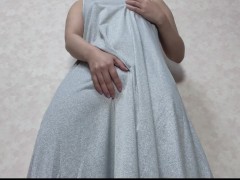 【個人撮影】立ちオナニー♡私のお漏らしパンティーを見て下さい♡日本人女子♡素人娘のリアルなオナニー♡染みパンツ - Screenshot 2 of 16 - Peeing