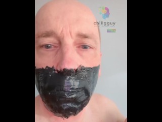 Жидкий латексный кляп - рот запечатан многослойным черным латексом! Мммпх