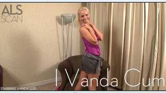 Slim Teen Cutie Vanda Lust Enchants the Camera Getting Off