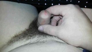 Masturbiere (203) mit einem Hoden