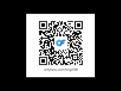 GIRL DEEP THROATS PURPLE DILDO