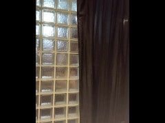 🔮【全編縦画面×中出し2発】🔮 「旦那が帰るまでに家に戻らなきゃ！」 家のお掃除中にムラムラしちゃって、ダメ元で彼に連絡したらまさかのOKで会うことに🥹✨ 結婚前に旦那と買って1回しか使わなかっ - Screenshot 4 of 16 - Cuckold