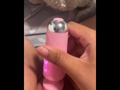 My first Time using a Vibrator - Screenshot 4 of 16 - First Time