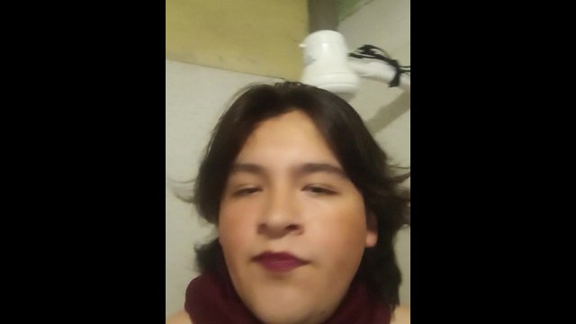 Femboy cute con maquillaje ☺️💕💋