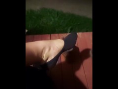 Taking off shoes - Screenshot 16 of 16 - Socks