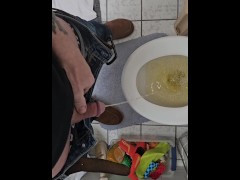 Taking leak - Screenshot 14 of 16 - Dick Pics