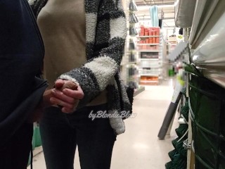 Моя самая рискованная дрочка на публике